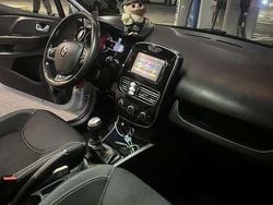 Usata 2017 Renault Clio IV Luxe Tre volumi | 7700 € (Buon prezzo)