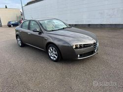 Grigio Usata 2006 Alfa Romeo 159 Tre volumi | 7000 €