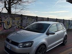 Grigio Usata 2013 VW Polo Tre volumi | 5499 € (Buon prezzo)