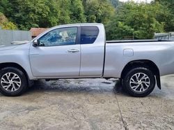 Grigio Usata 2018 Toyota HiLux Comfort Pick-up | 25.000 € (Buon prezzo)