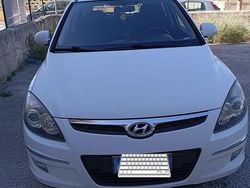 Bianco Usata 2010 Hyundai i30 Station wagon | 3250 € (Cara)