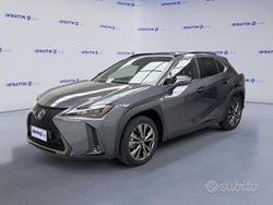 Grigio Nuova 2025 Lexus UX SUV | 37.990 €