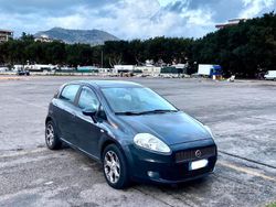 Grigio Usata 2009 Fiat Grande Punto Due volumi | 1999 € (Super prezzo)
