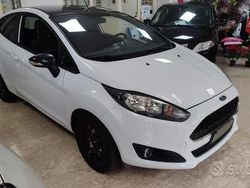 Bianco Usata 2016 Ford Fiesta Due volumi | 9400 € (Molto cara)