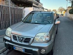 Grigio Usata 2001 Nissan X-Trail SUV | 2600 € (Ottimo prezzo)