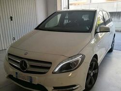 Usata 2012 Mercedes B180 Premium Monovolume | 10.700 € (Buon prezzo)