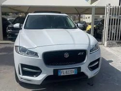 Bianco Usata 2017 Jaguar F-Pace Portfolio SUV | 18.500 € (Buon prezzo)