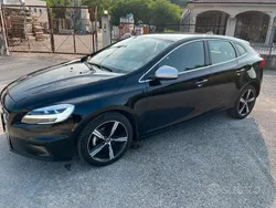 Nero Usata 2017 Volvo V40 R-Design Station wagon | 13.500 € (Cara)