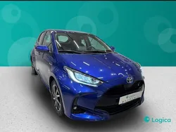 Blu/azzurro(met.) Usata 2021 Toyota Yaris Trend Tre volumi | 17.900 € (Buon prezzo)