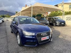 Blu Usata 2013 Audi A1 Tre volumi | 7499 € (Ottimo prezzo)