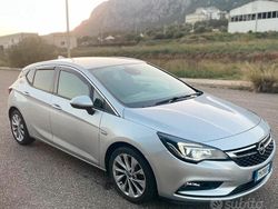 Grigio Usata 2017 Opel Astra Dynamic Tre volumi | 10.500 € (Buon prezzo)