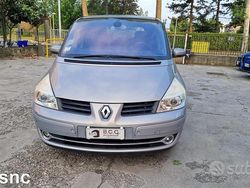 Argento Usata 2007 Renault Espace Luxe Monovolume | 3500 € (Molto cara)