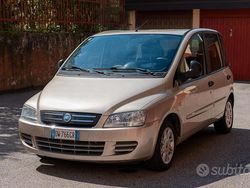 Usata 2009 Fiat Multipla Monovolume | 4000 € (Molto cara)