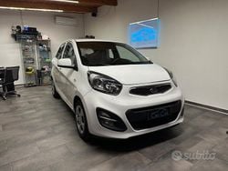 Bianco Usata 2014 Kia Picanto Due volumi | 5200 € (Ottimo prezzo)