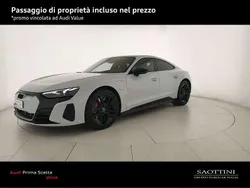 Grigio suzuka metallizzato Usata 2024 Audi e-tron GT quattro Comfort Tre volumi | 71.900 € (Super prezzo)