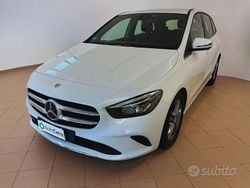 Bianco Usata 2019 Mercedes B200 Business Monovolume | 19.950 € (Buon prezzo)
