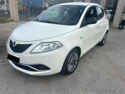 Bianco Usata 2013 Lancia Ypsilon S Due volumi | 5500 € (Buon prezzo)