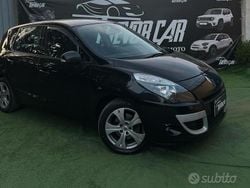 Nero Usata 2010 Renault Scénic III Luxe Monovolume | 2399 € (Super prezzo)