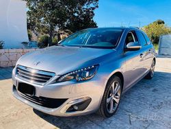 Grigio Usata 2017 Peugeot 308 Tre volumi | 8300 € (Super prezzo)