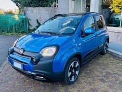 Blu italia Nuova 2025 Fiat Panda Cross Cross Due volumi | 16.950 € (Cara)