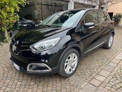 Nero Usata 2014 Renault Captur SUV | 4800 € (Buon prezzo)