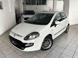 Bianco Usata 2011 Fiat Punto Evo Lounge Due volumi | 4990 € (Buon prezzo)