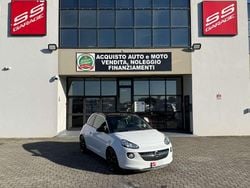 Bianco Usata 2017 Opel Adam Rocks Rocks Due volumi | 9700 € (Buon prezzo)