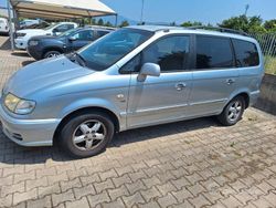 Grigio Usata 2003 Hyundai Trajet Monovolume | 2200 €