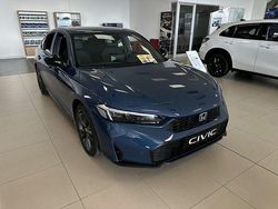Blu Nuova 2025 Honda Civic Sport Due volumi | 35.650 € (Cara)