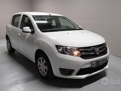 Bianco Usata 2014 Dacia Sandero Ambiance Due volumi | 6900 € (Cara)