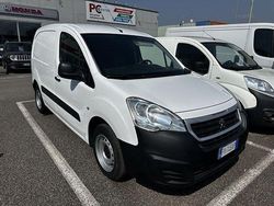 Bianco Usata 2017 Peugeot Partner Monovolume | 9500 €