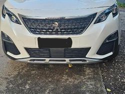 Usata 2018 Peugeot 3008 SUV | 16.800 € (Cara)