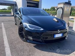 Käytetty 2019 Tesla Model S Sedan | 28.900 € (Hyvä tarjous)
