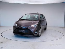 Antracite metallizza Usata 2019 Toyota Yaris Active Tre volumi | 11.500 € (Buon prezzo)