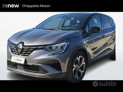 Grigio Usata 2021 Renault Captur RS Line SUV | 19.900 € (Cara)