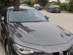 Grigio Usata 2019 Alfa Romeo Giulia Business Tre volumi | 14.200 € (Ottimo prezzo)