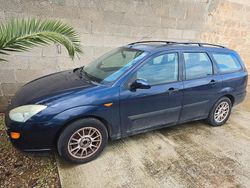 Blu Usata 2004 Ford Focus Tre volumi | 1400 € (Buon prezzo)
