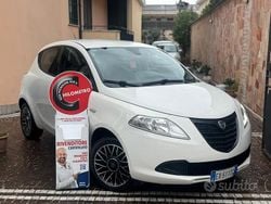 Bianco Usata 2015 Lancia Ypsilon S Due volumi | 6490 € (Ottimo prezzo)