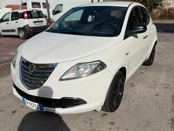 Bianco Usata 2014 Lancia Ypsilon Due volumi | 4200 € (Super prezzo)