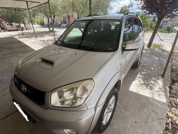 Usata 2004 Toyota RAV4 Sol SUV | 4900 € (Molto cara)