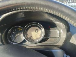 Blu/azzurro Usata 2014 Renault Mégane III LIMITED Tre volumi | 5000 € (Buon prezzo)