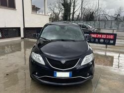 Nero Usata 2016 Lancia Ypsilon Platinum Due volumi | 6499 € (Buon prezzo)