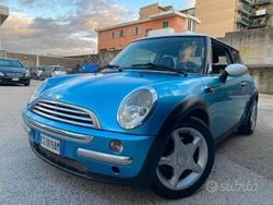 Blu Usata 2005 Mini Cooper Due volumi | 1350 € (Super prezzo)