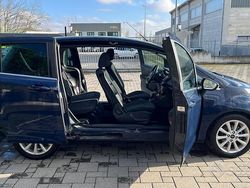 Blu/azzurro Usata 2015 Ford B-MAX Titanium Monovolume | 6800 € (Buon prezzo)