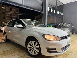 Bianco Usata 2015 VW Golf VII Executive Tre volumi | 10.399 € (Ottimo prezzo)