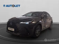 Grigio Usata 2023 Lexus NX450h+ SUV | 48.900 €