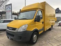 Giallo Usata 2011 Iveco Daily Tre volumi | 10.500 €