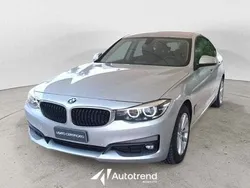 Argento Usata 2020 BMW 318 Advantage Tre volumi | 25.400 € (Buon prezzo)
