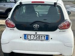 Bianco Usata 2014 Toyota Aygo Due volumi | 5000 € (Ottimo prezzo)