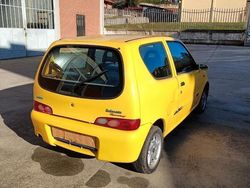 Giallo Usata 1998 Fiat Seicento Due volumi | 1950 € (Molto cara)